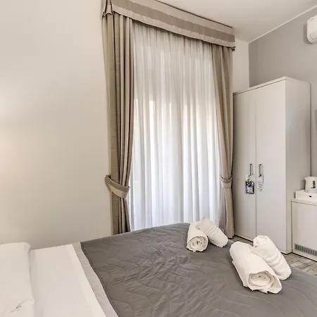 가드니아 스위트 B&B 4*