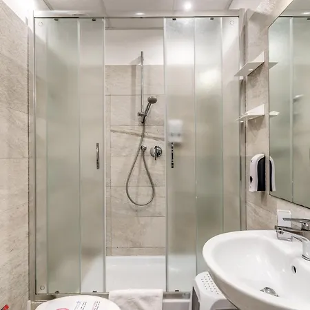 가드니아 스위트 B&B 4*
