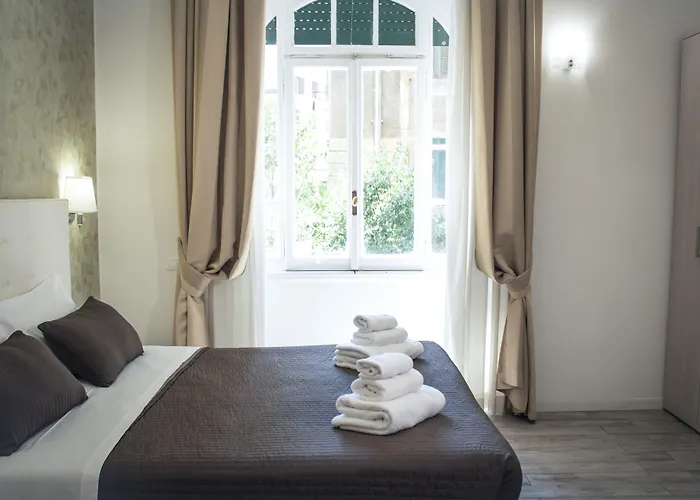 לינה וארוחת בוקר Gardenia