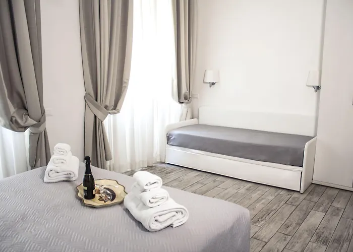 Gardenia לינה וארוחת בוקר 4*