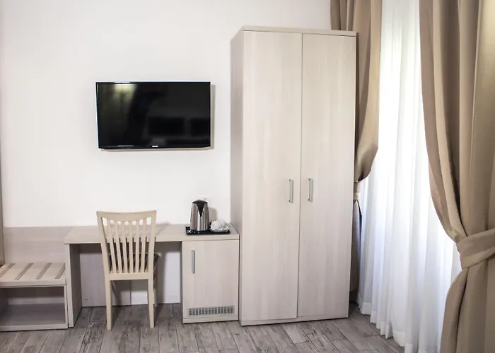 לינה וארוחת בוקר Gardenia 4*